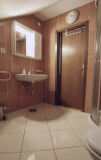 indoor, floor, plumbing fixture, wall, shower, bathtub, bathroom, tap, bathroom accessory, mirror, toilet